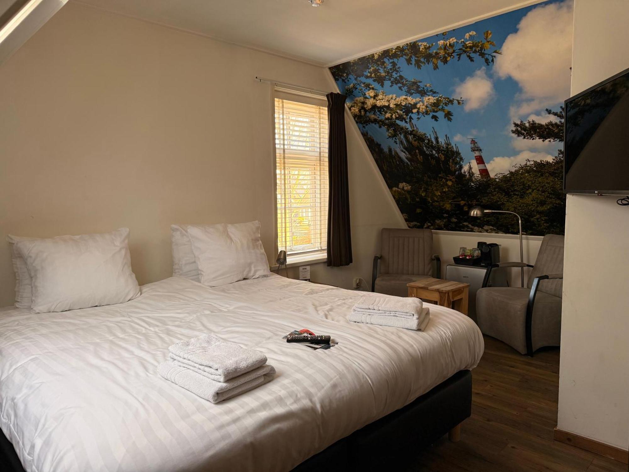 Bij Hen Op Ameland Hotel Hollum  Luaran gambar